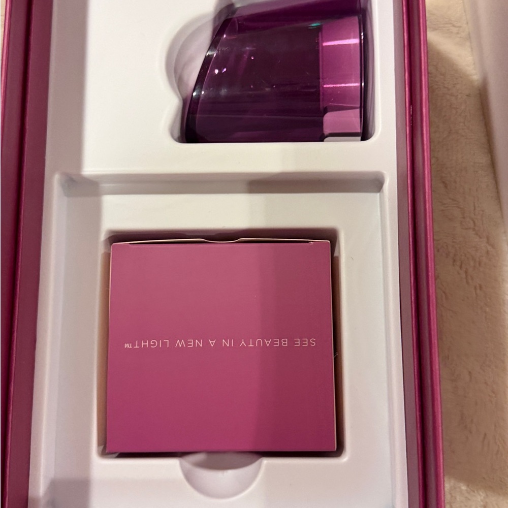 Tria SmoothBeauty Laser - Picture 8 of 10